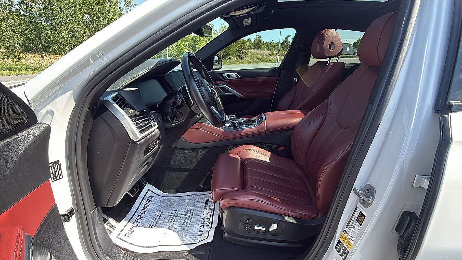 Used 2022 BMW X6 xDrive40i w/ Executive Package AWD/4WD image 24