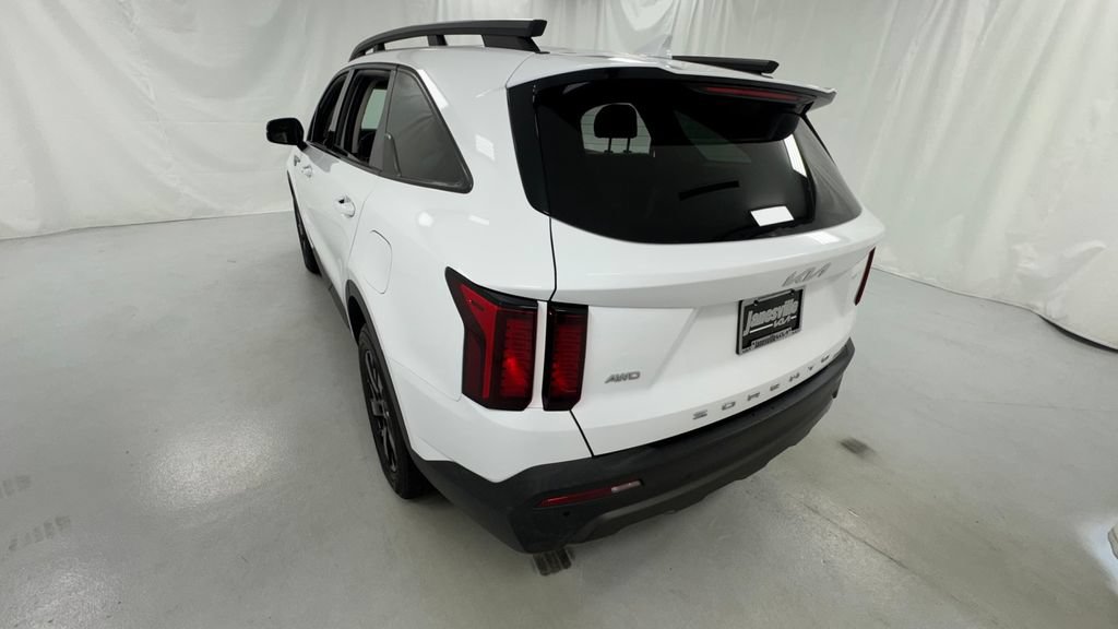 Used 2022 Kia Sorento S AWD/4WD image 5