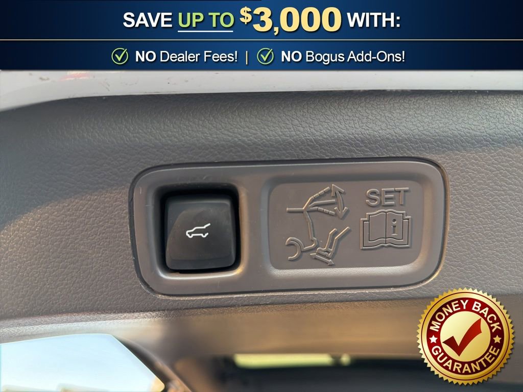 Used 2020 Ford Expedition XLT w/ Equipment Group 202A image 14