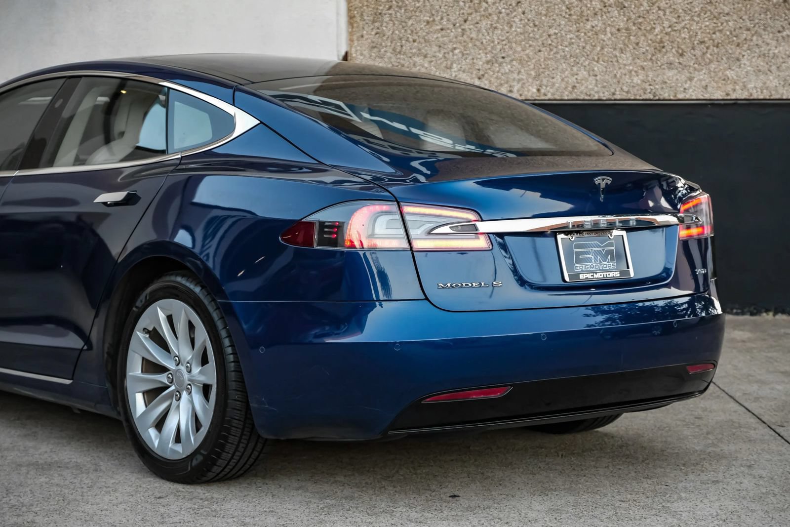 Used 2018 Tesla Model S 75D AWD/4WD image 12