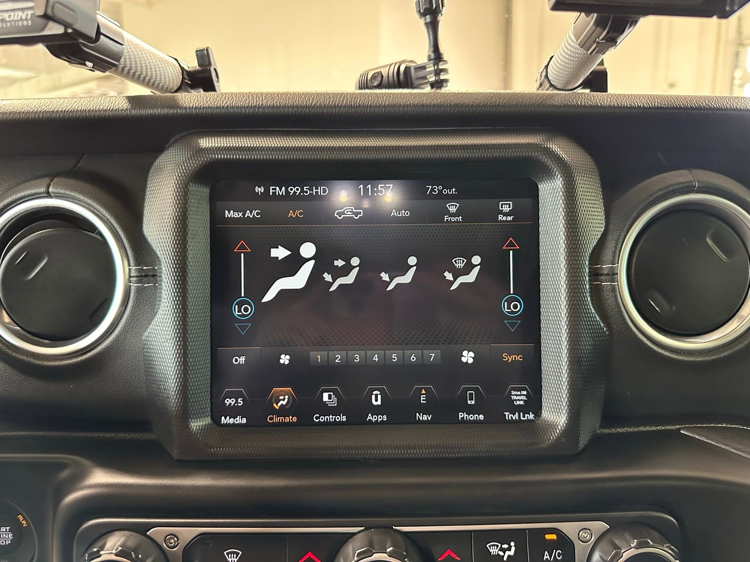 Used 2021 Jeep Gladiator Overland w/ Popular Equipment Package AWD/4WD image 35