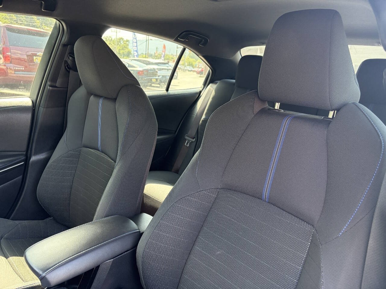 Used 2021 Toyota Corolla SE FWD image 13