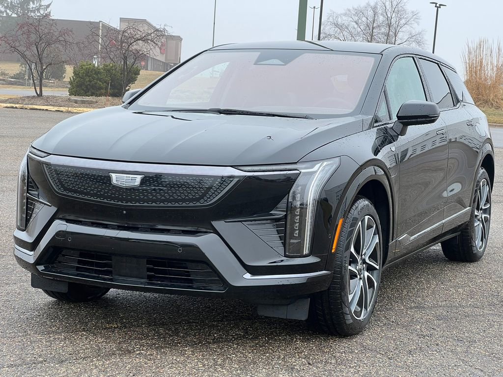 New 2026 Cadillac Optiq Sport 1 image 39