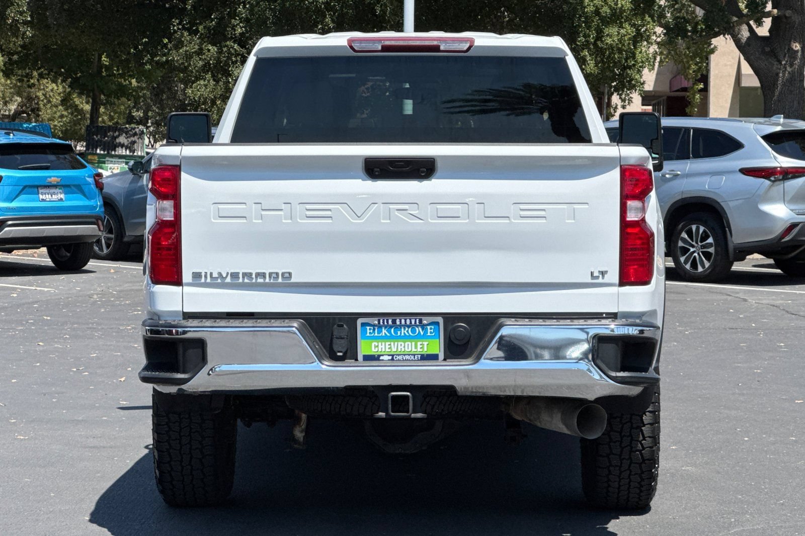 Used 2023 Chevrolet Silverado 2500 LT w/ Convenience Package AWD/4WD image 4