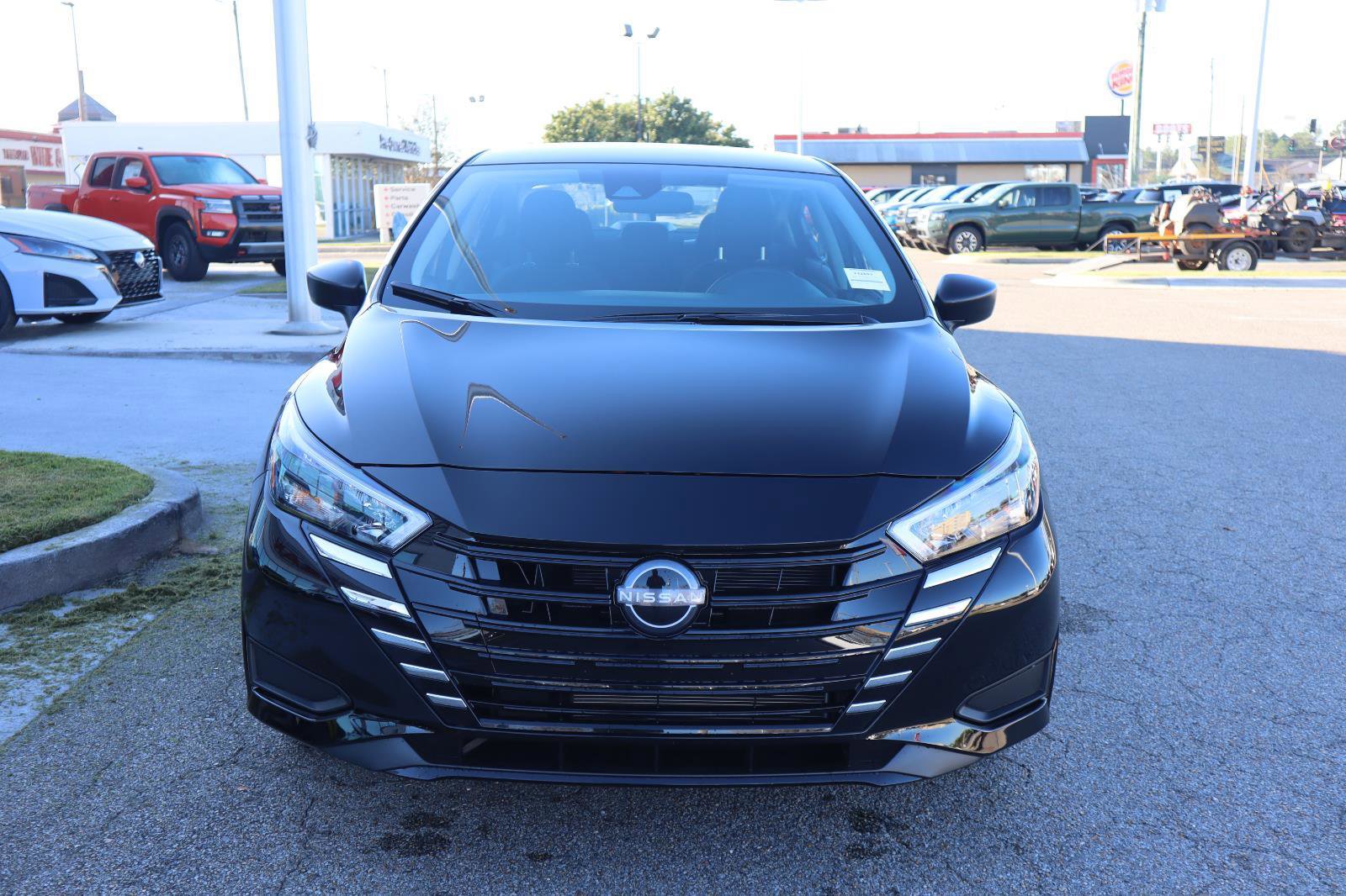 Used 2025 Nissan Versa S w/ Trunk Package image 11