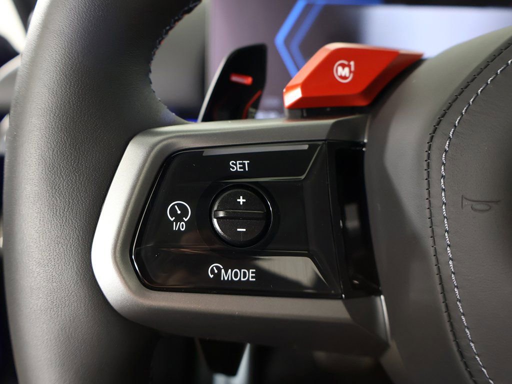 Used 2025 BMW M5 Touring image 49