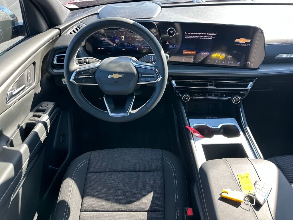 New 2026 Chevrolet Traverse LT w/ Driver Confidence Package image 17