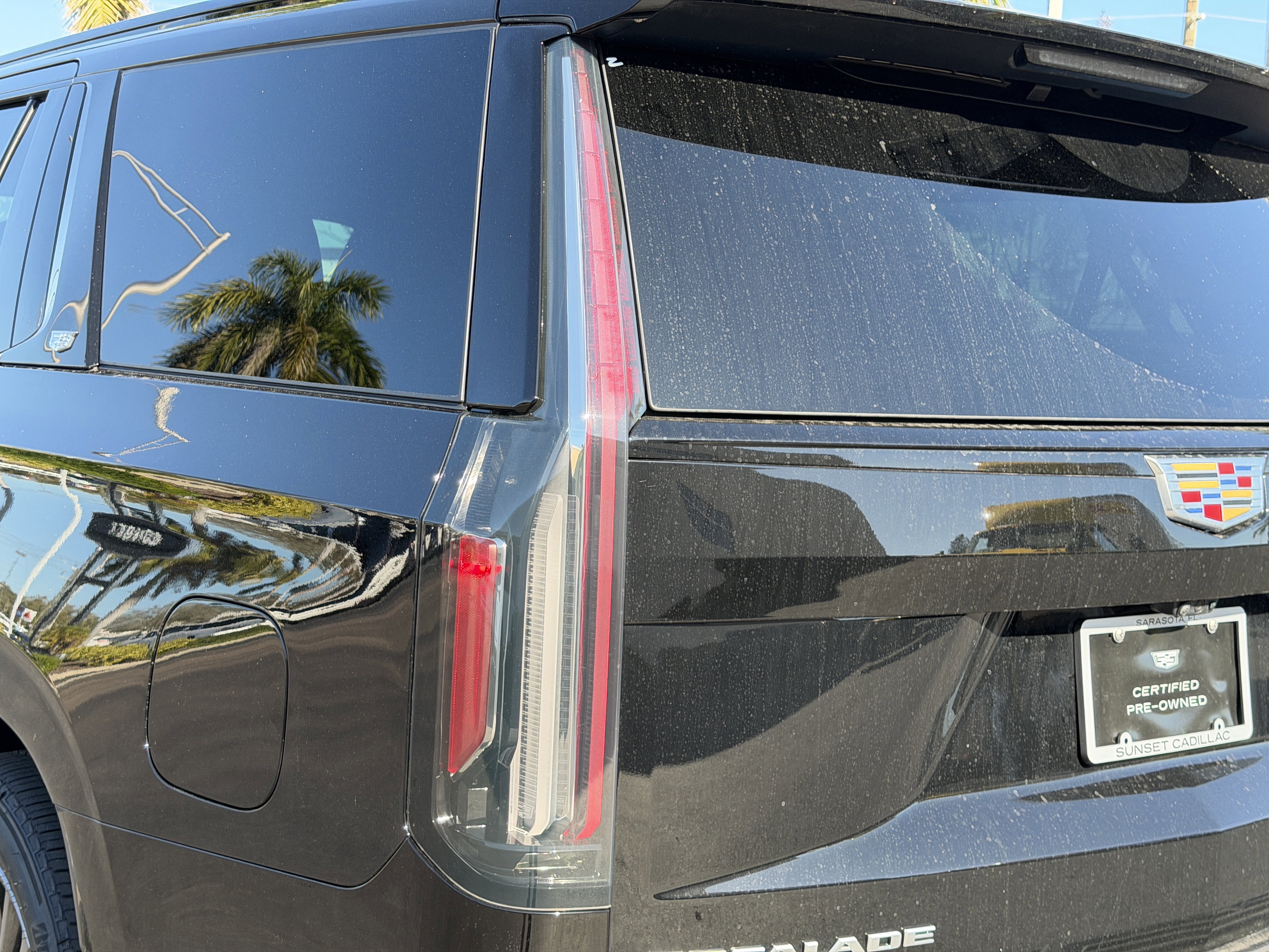 Used 2024 Cadillac Escalade V image 9