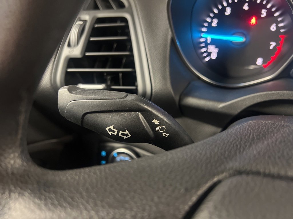 Used 2018 Ford Escape SE w/ SE Sync 3 Package image 14