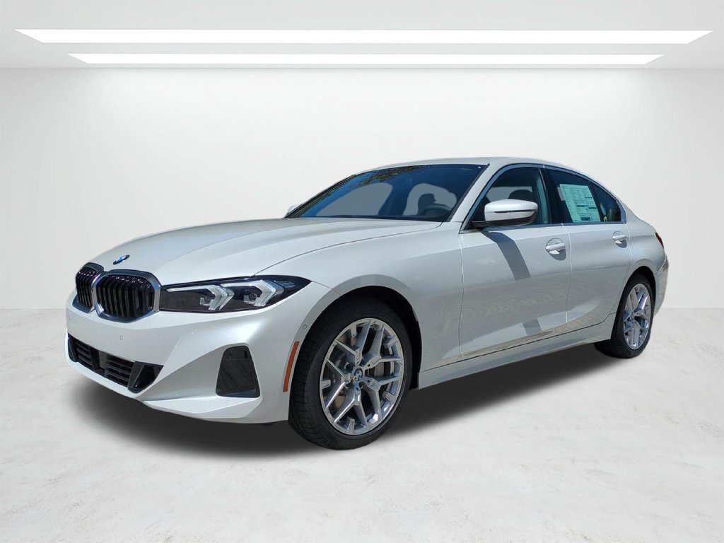 New 2026 BMW 330i Sedan w/ Convenience Package RWD image 8