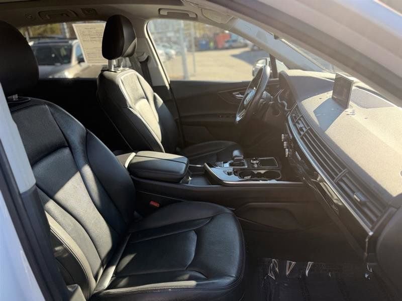 Used 2018 Audi Q7 3.0T Premium Plus image 13