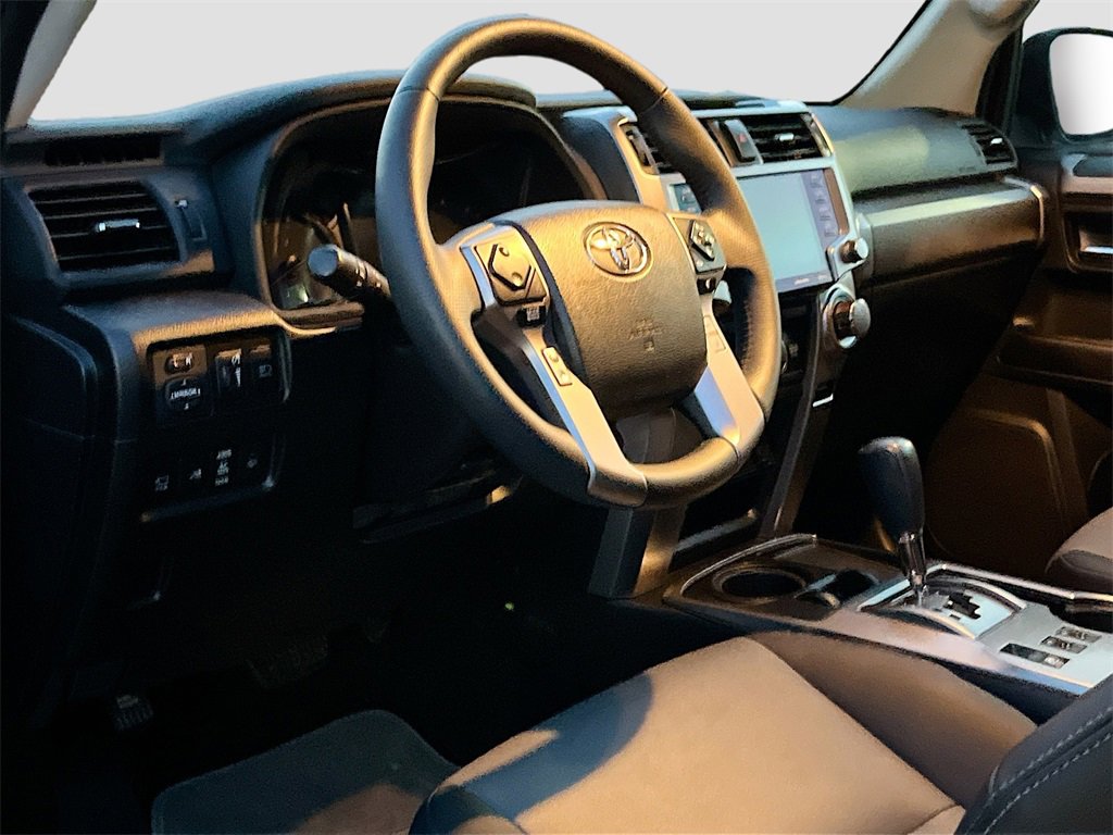 Used 2022 Toyota 4Runner SR5 Premium w/ Moonroof Package image 9