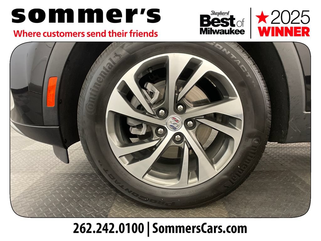 Used 2023 Buick Envision Essence AWD/4WD image 23