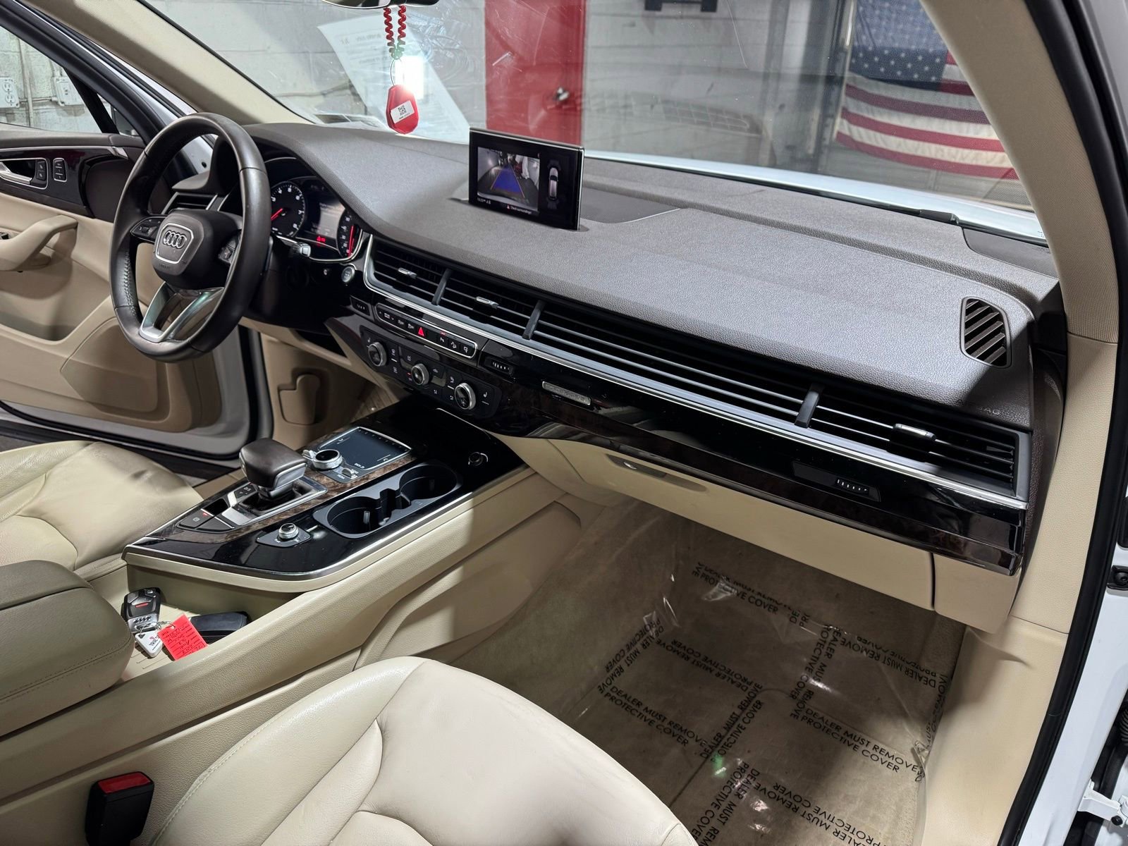 Used 2017 Audi Q7 3.0T Premium Plus image 23