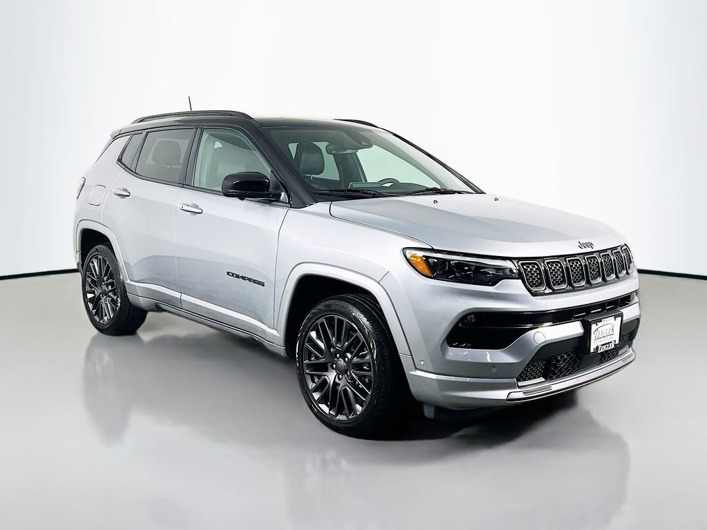 Used 2023 Jeep Compass High Altitude w/ Driver Assist Group I image 3