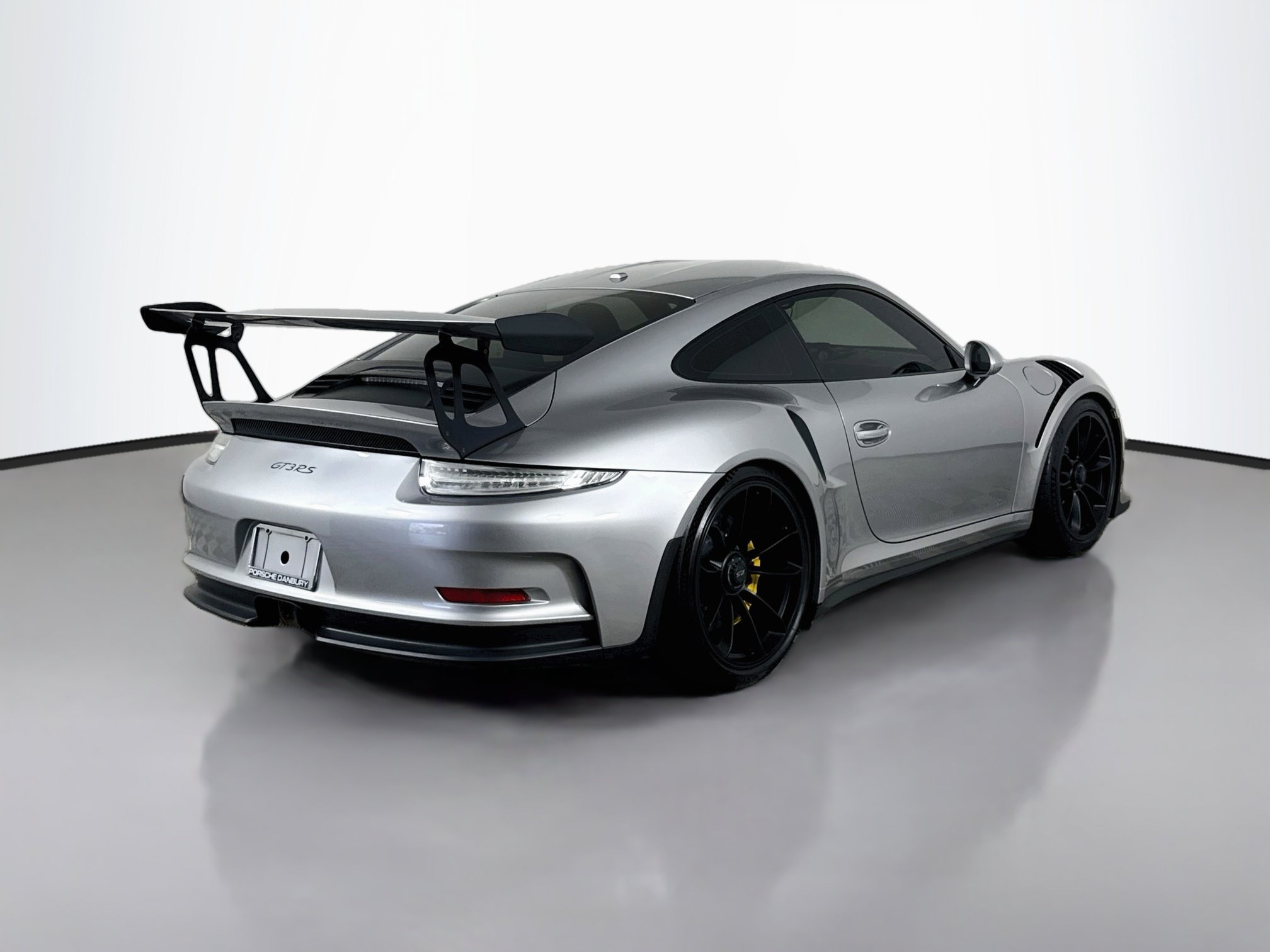 Certified 2016 Porsche 911 GT3 RS RWD image 9