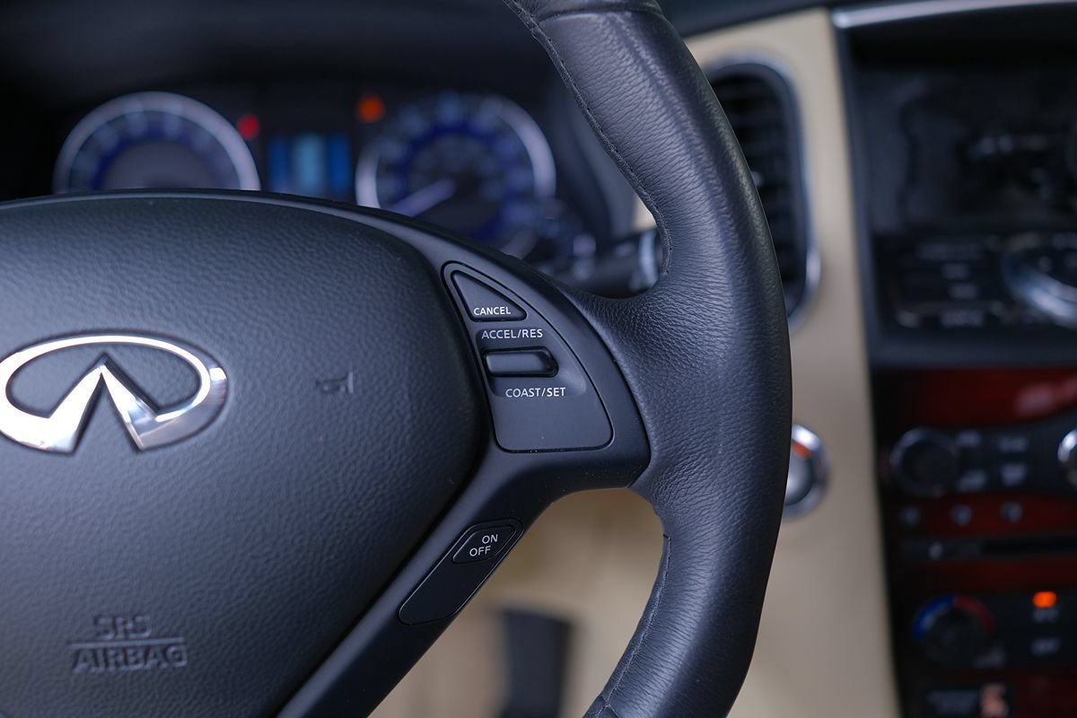 Used 2016 INFINITI QX50 2WD w/ Premium Package image 15