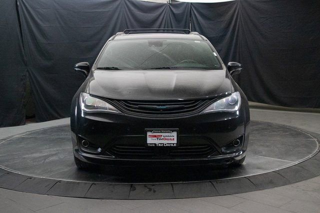 Used 2019 Chrysler Pacifica Limited w/ Advanced Safetytec Group image 4