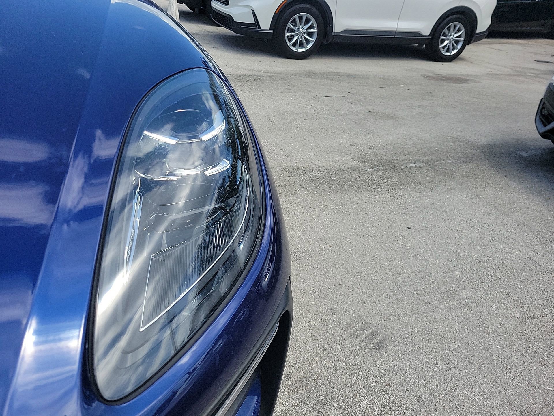 Used 2024 Porsche Macan image 7