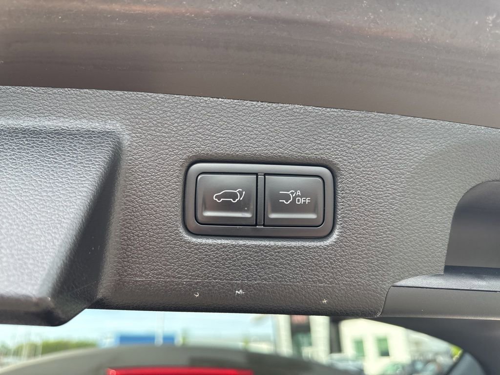 Used 2025 Kia Telluride S image 33