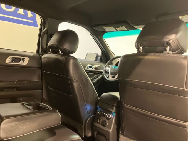 Used 2014 Ford Explorer Limited w/ Equipment Group 301A AWD/4WD image 47