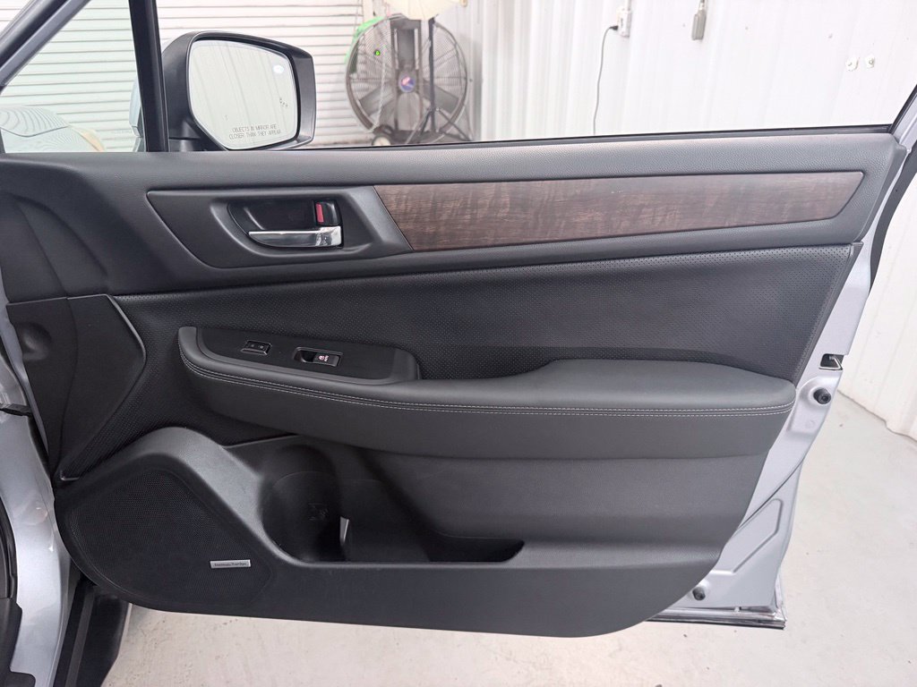Used 2015 Subaru Outback 2.5i Limited AWD/4WD image 39