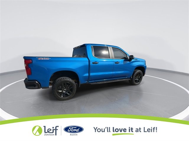 Used 2024 Chevrolet Silverado 1500 Custom Trail Boss w/ LPO, Dark Essentials Package image 11