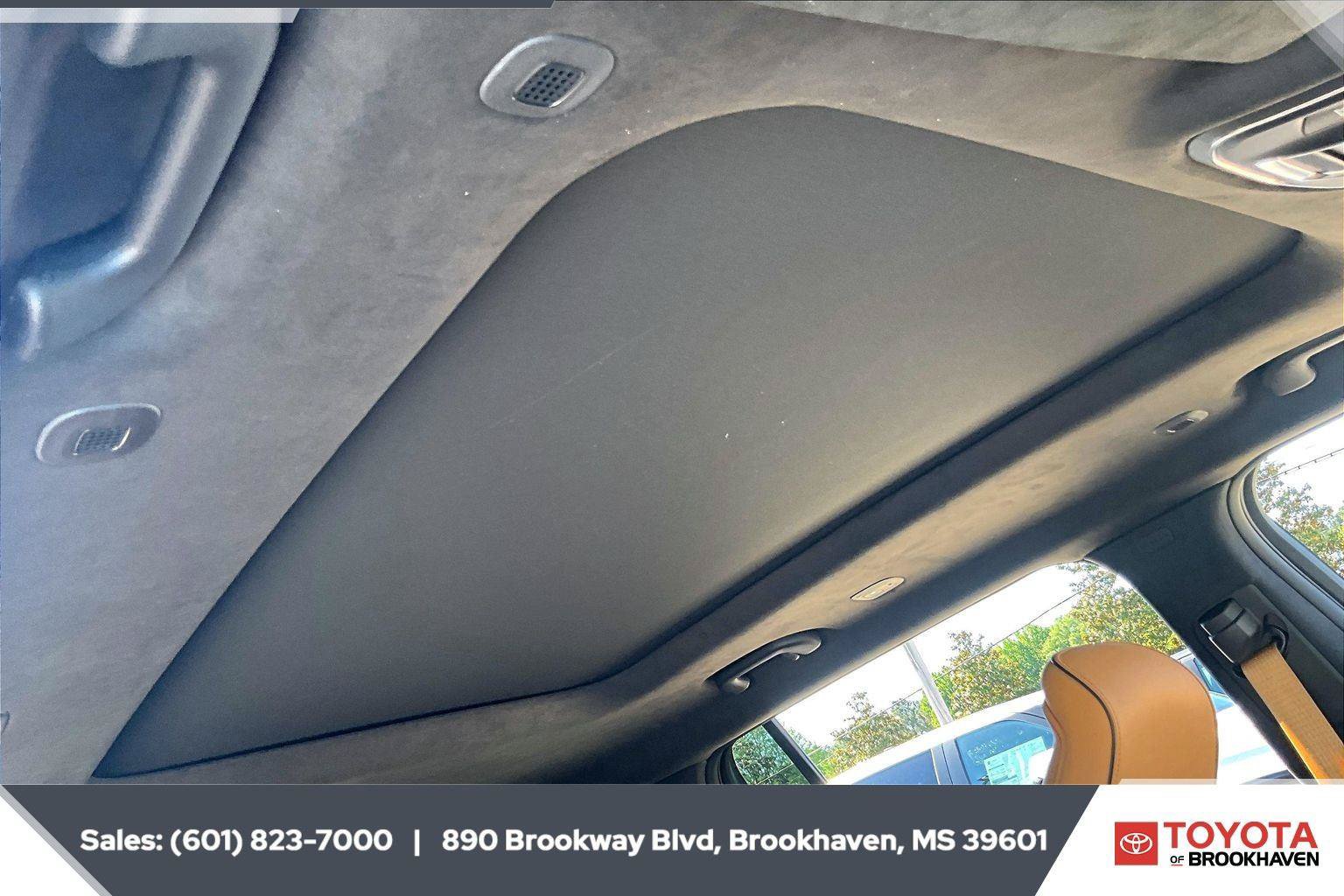 Used 2025 Jeep Grand Cherokee L Summit AWD/4WD image 18