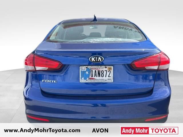 Used 2017 Kia Forte LX image 12