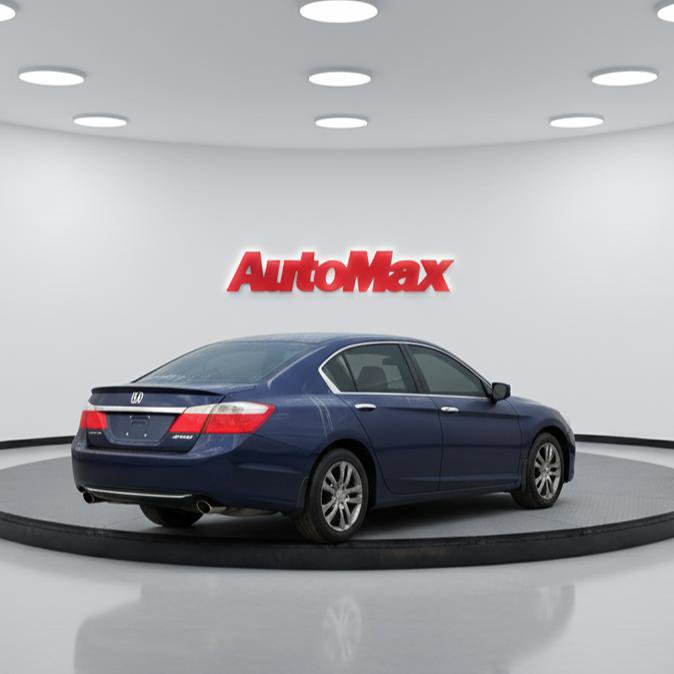 Used 2015 Honda Accord Sport image 4
