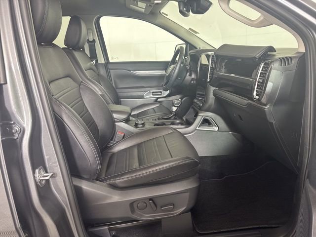 Certified 2025 Ford Ranger Lariat w/ FX4 Off-Road Package image 4