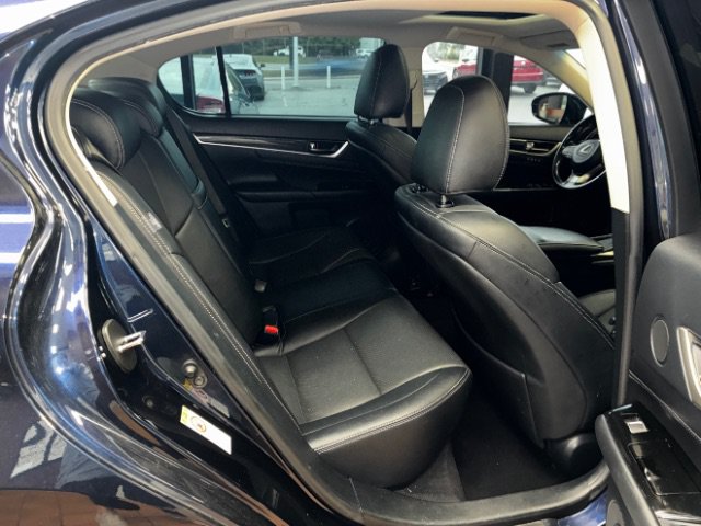 Used 2017 Lexus GS 200t w/ Preferred Accessory Package RWD image 34
