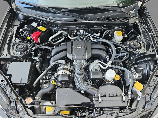 Used 2025 Toyota GR86 Premium RWD image 30