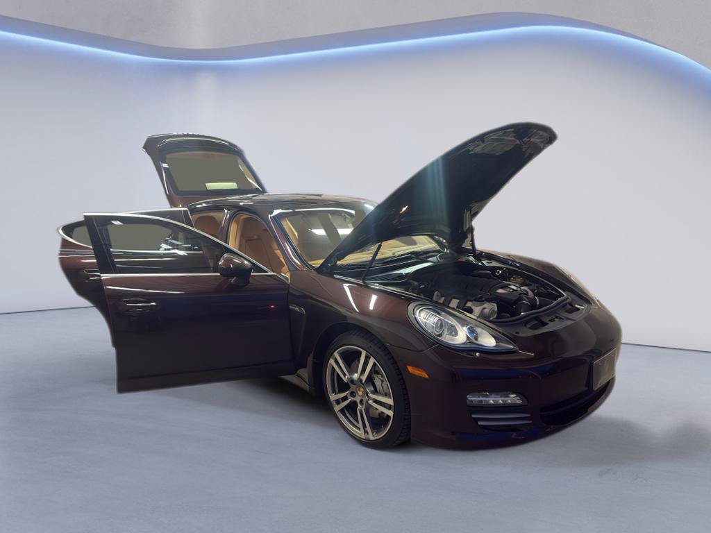 Used 2010 Porsche Panamera S RWD image 9