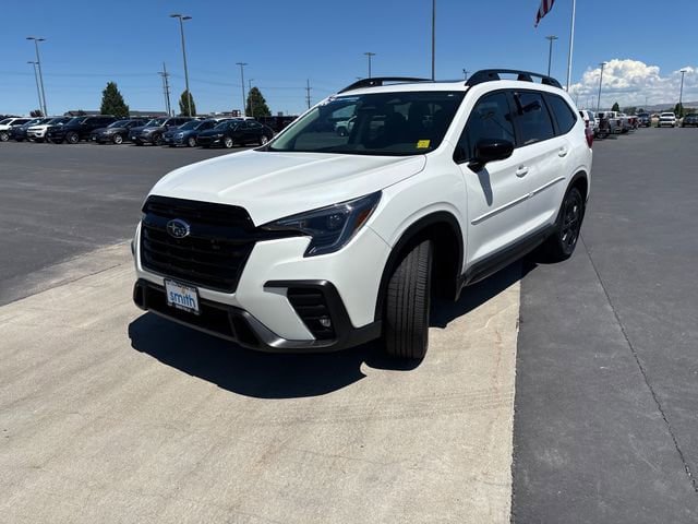 Used 2025 Subaru Ascent Bronze Edition w/ Onyx Package AWD/4WD image 7