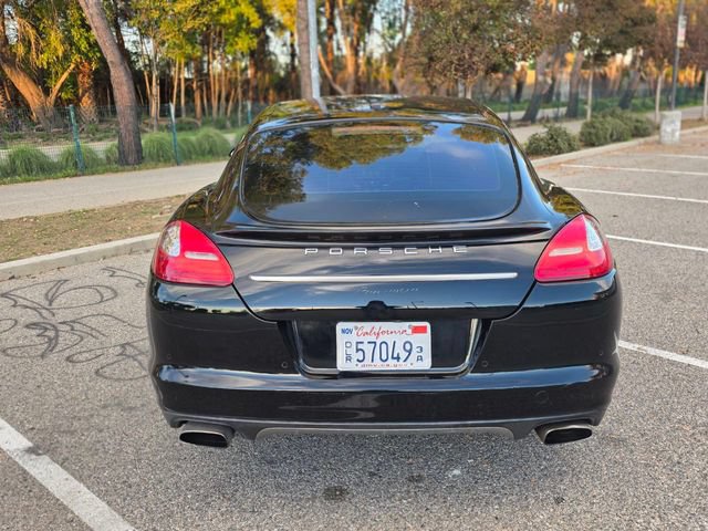 Used 2013 Porsche Panamera RWD image 28