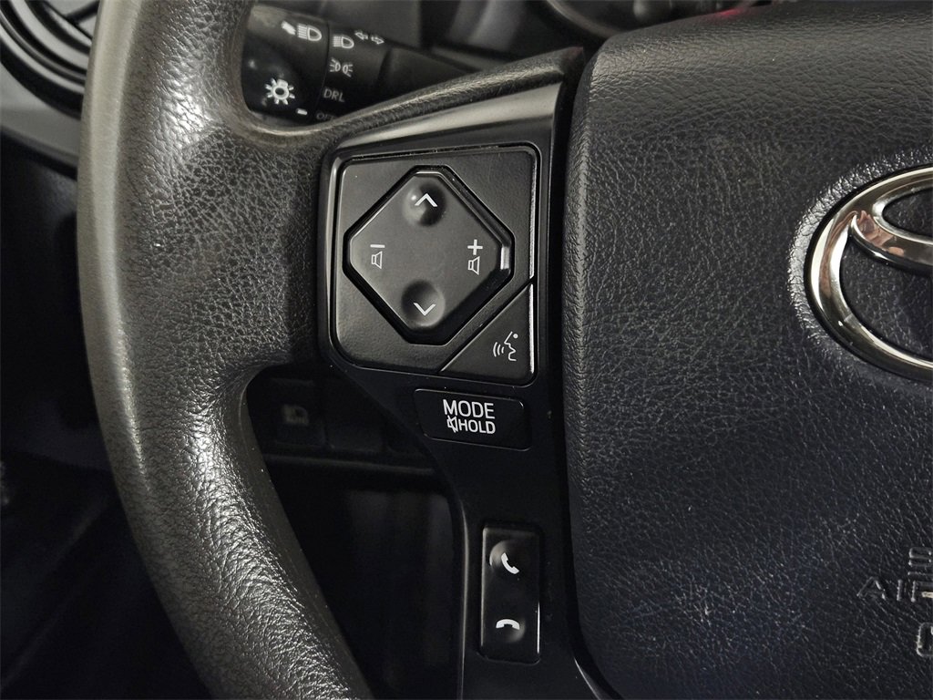 Used 2020 Toyota Tacoma SR image 20