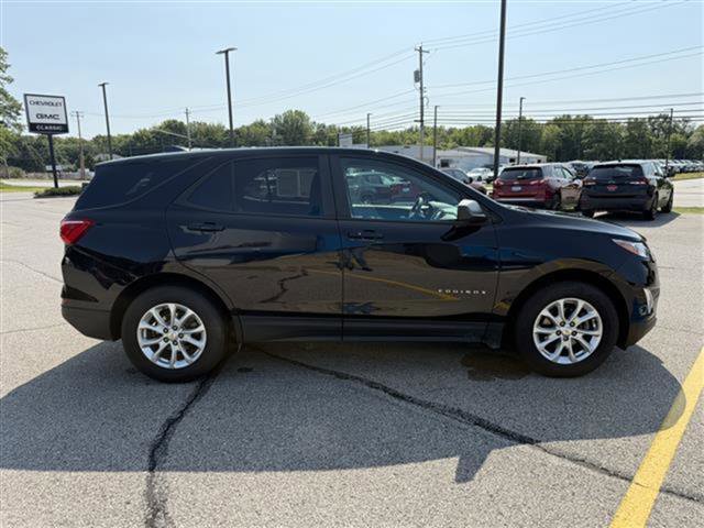 Used 2020 Chevrolet Equinox LS w/ LS Convenience Package image 8