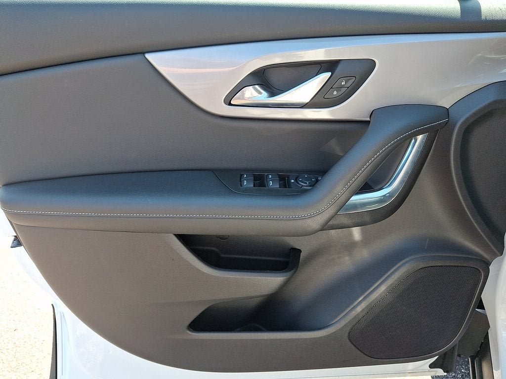 Certified 2024 Chevrolet Blazer LT FWD image 14