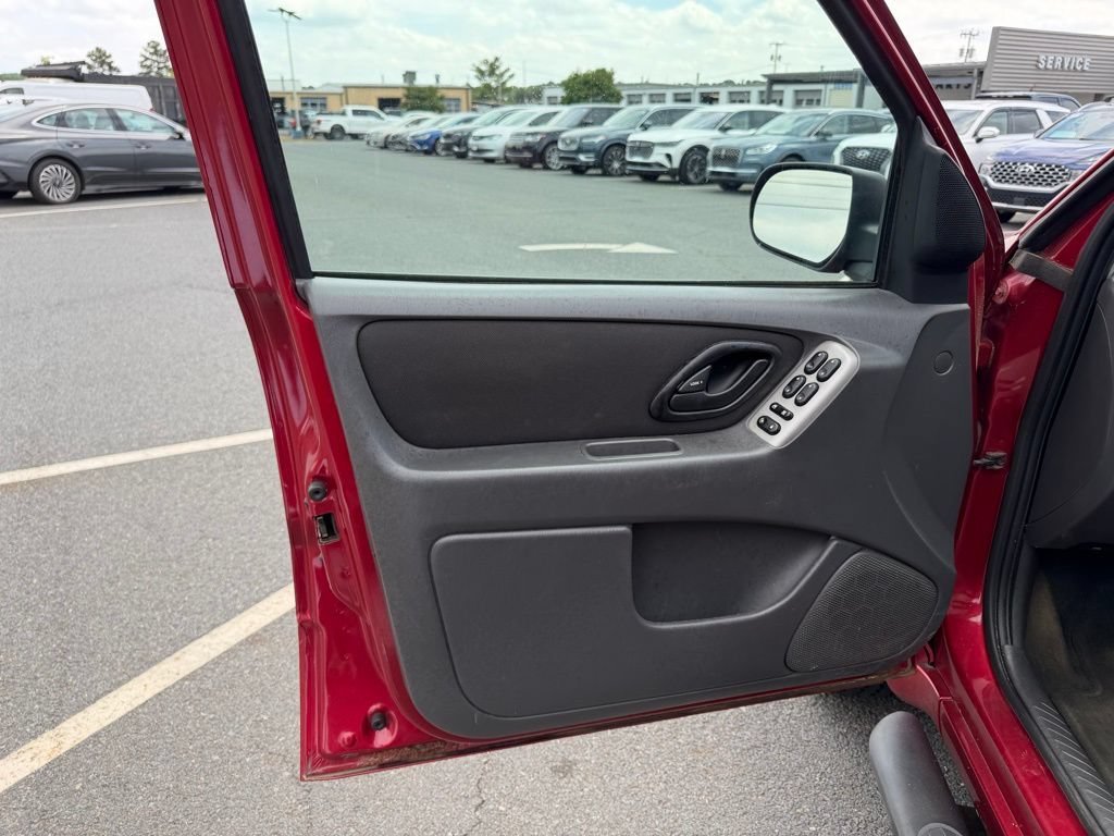 Used 2007 Ford Escape XLT FWD image 14