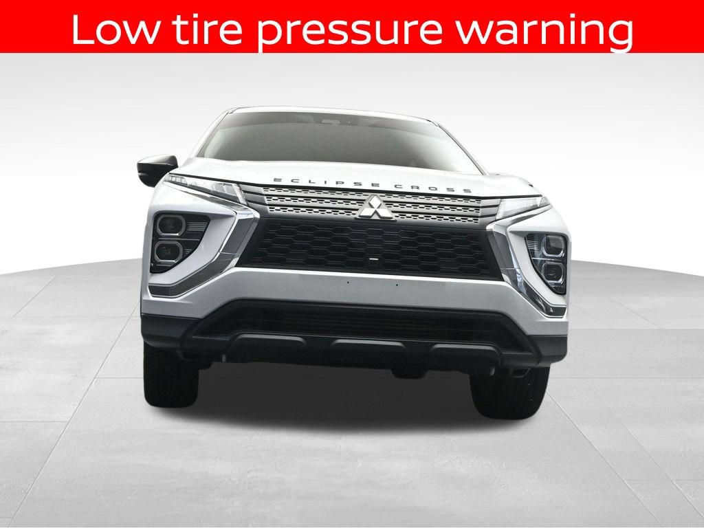 Used 2024 Mitsubishi Eclipse Cross LE AWD/4WD image 17