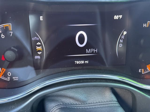 Certified 2022 Jeep Grand Cherokee Laredo X image 23