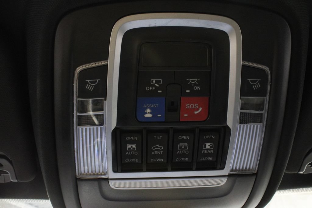 Used 2023 RAM 1500 Big Horn AWD/4WD image 30