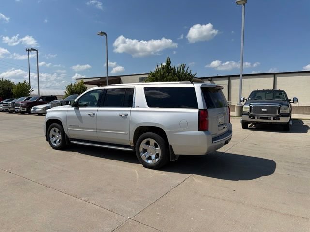 Used 2016 Chevrolet Suburban LTZ AWD/4WD image 7