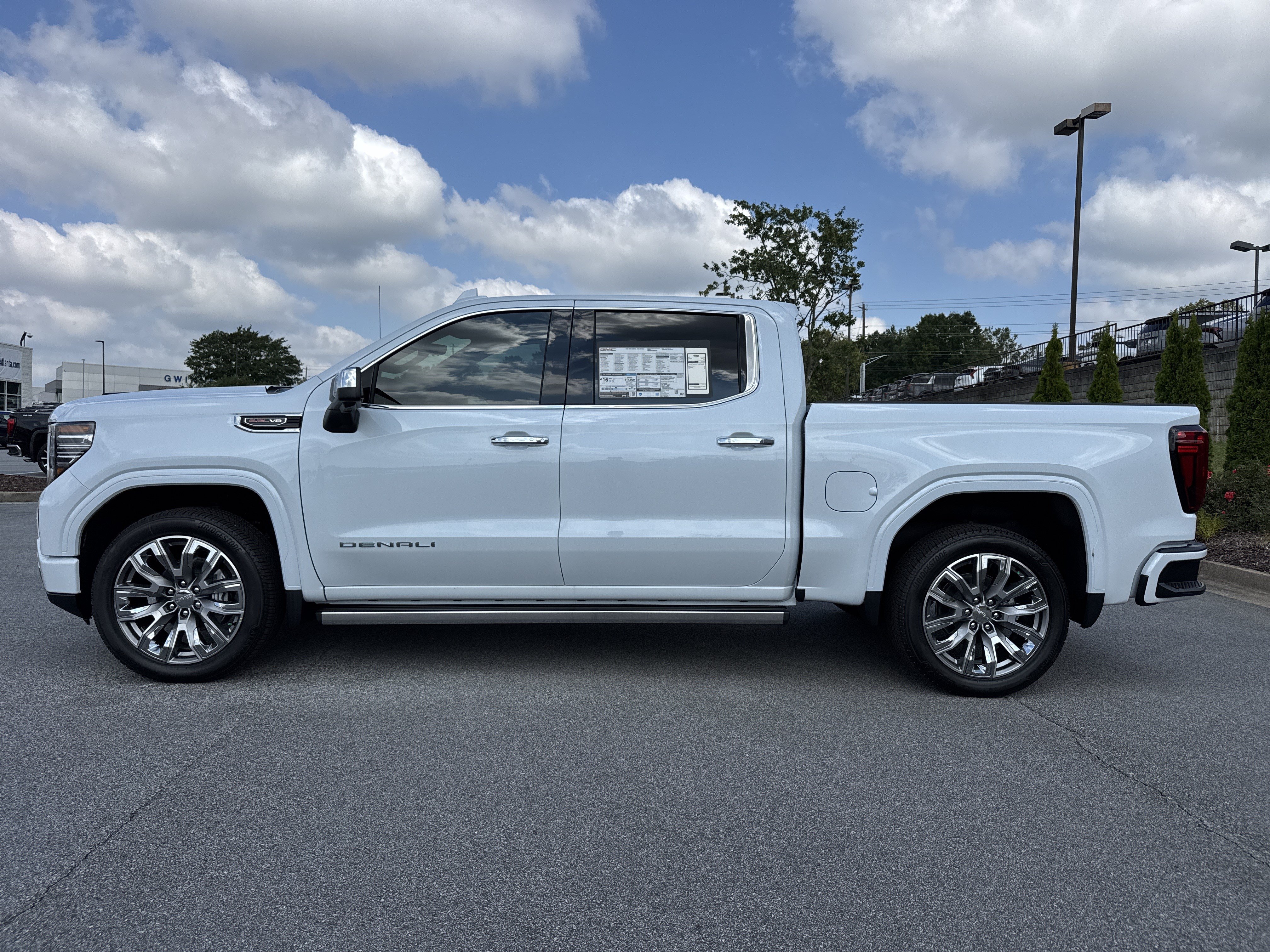 New 2026 GMC Sierra 1500 Denali w/ Denali Reserve Package AWD/4WD image 7