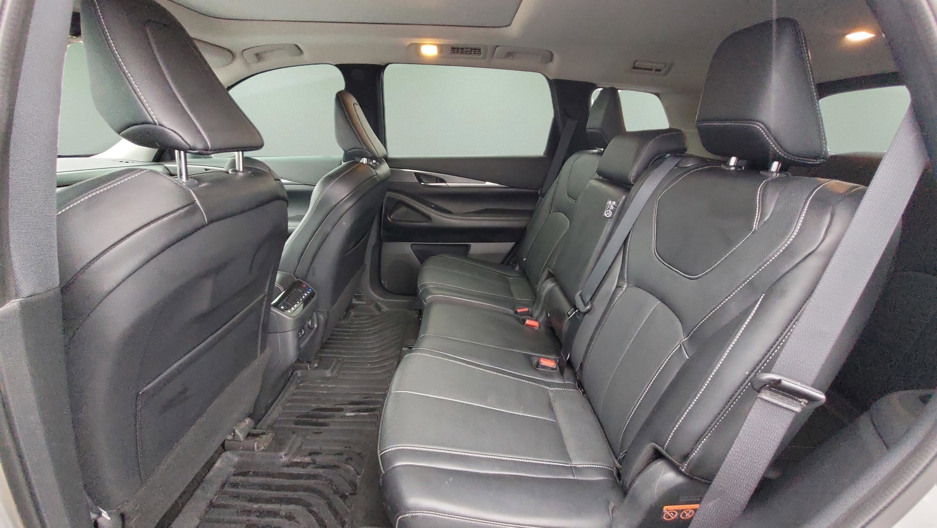 Used 2023 INFINITI QX60 Luxe AWD/4WD image 18