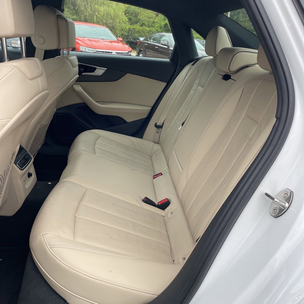 Used 2023 Audi A4 2.0T Premium Plus image 6