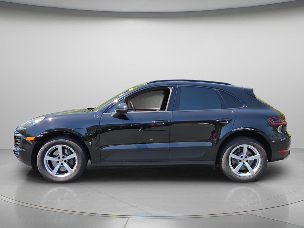 Used 2018 Porsche Macan image 9