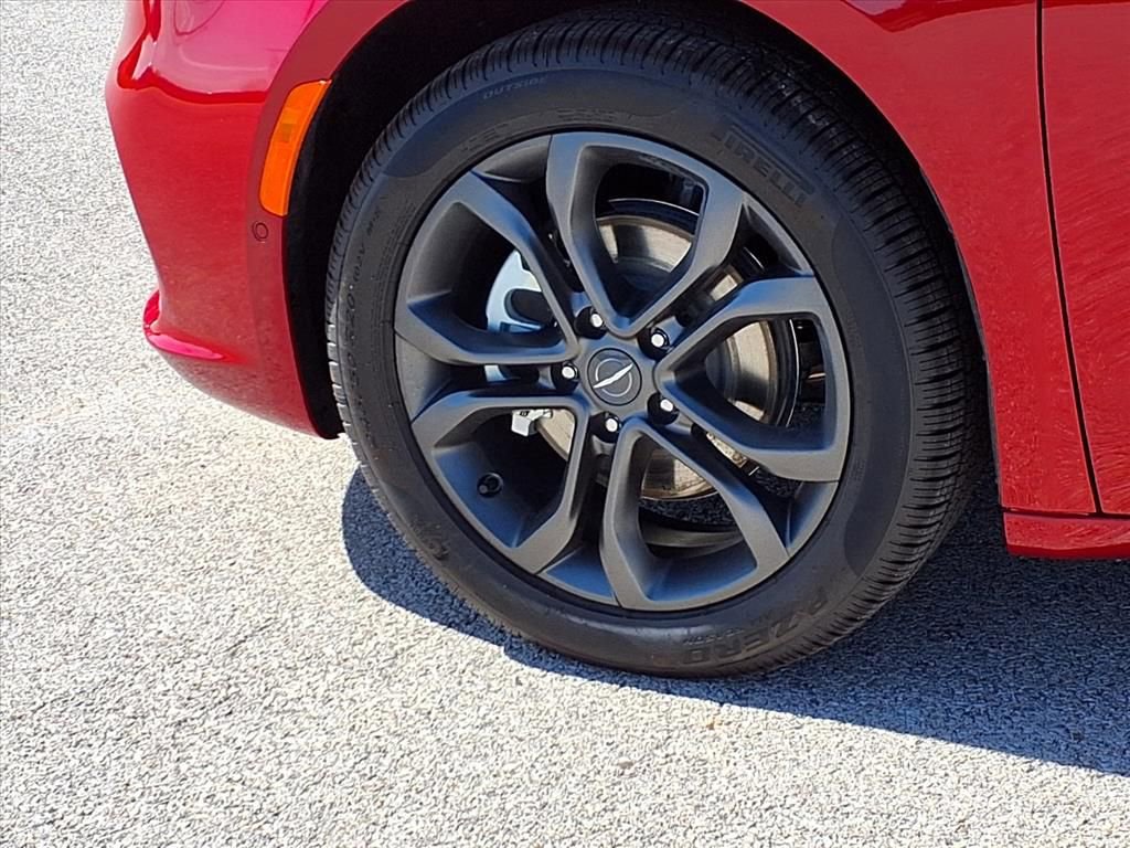 New 2026 Chrysler Pacifica Select image 24