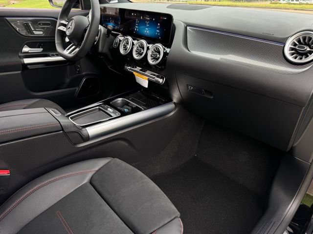 Certified 2025 Mercedes-Benz GLA 35 AMG 4MATIC image 15